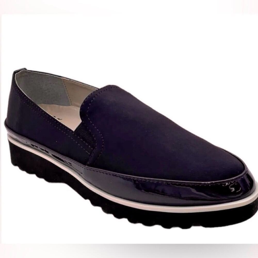 Donald J. Pliner Black Loafers, Comfort Platform Sole, Modern Minimalism, 7.5